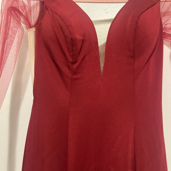 Silky Satin Maxi evening Dress in Burgundy Red - Picture 5 of 8